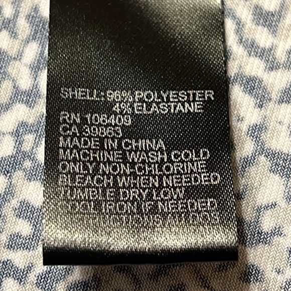 Tahari Sleeveless Top - Picture 7 of 8